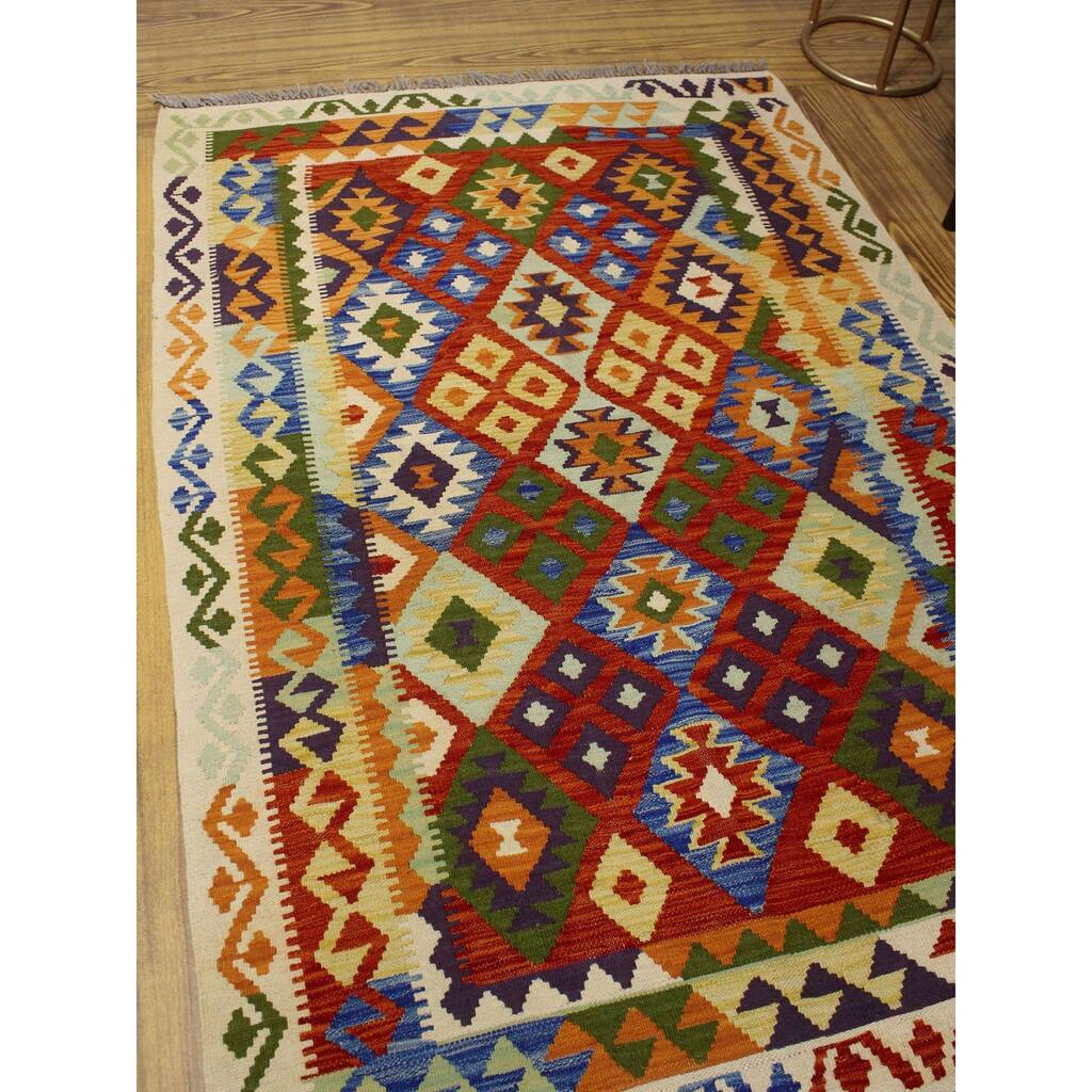 Noori Rug Sangat Kilim Sagar Ivory/Rust Rug - 4'0" x 5'7" - 4'0" x 5'7"