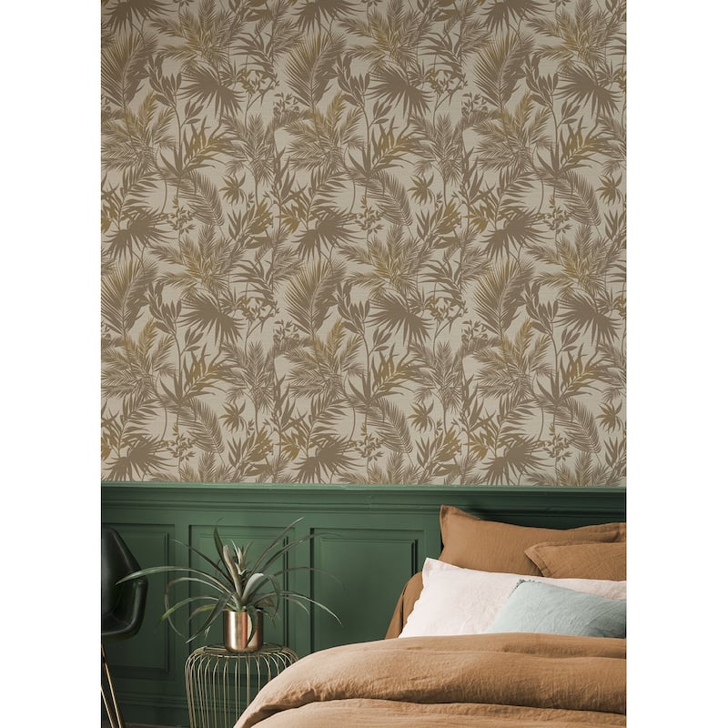 Advantage Saura Brown Frond Wallpaper