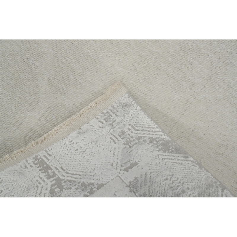Machine Made Oriental Polyester Carpet Modern Beige & Ivories Distressed Area Rug - 7' 5'' X 5' 2''