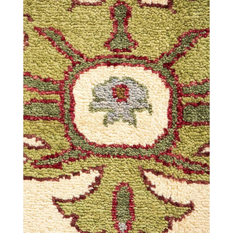 Overton Handknotted Wool Contemporary Floral Ivory Area Rug - 6' x 9'