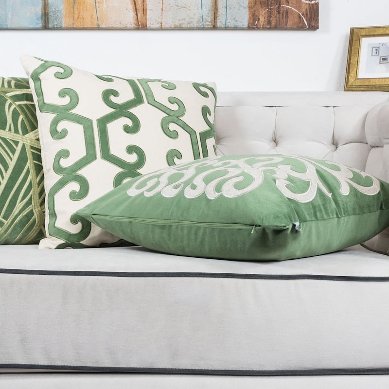 Vintage Vine Throw Pillow Set of 2, 20"x20" Polyester Velvet Cushion Covers with Hidden Zipper