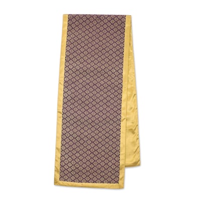 Handmade Regal Yok Dok table runner (Thailand)