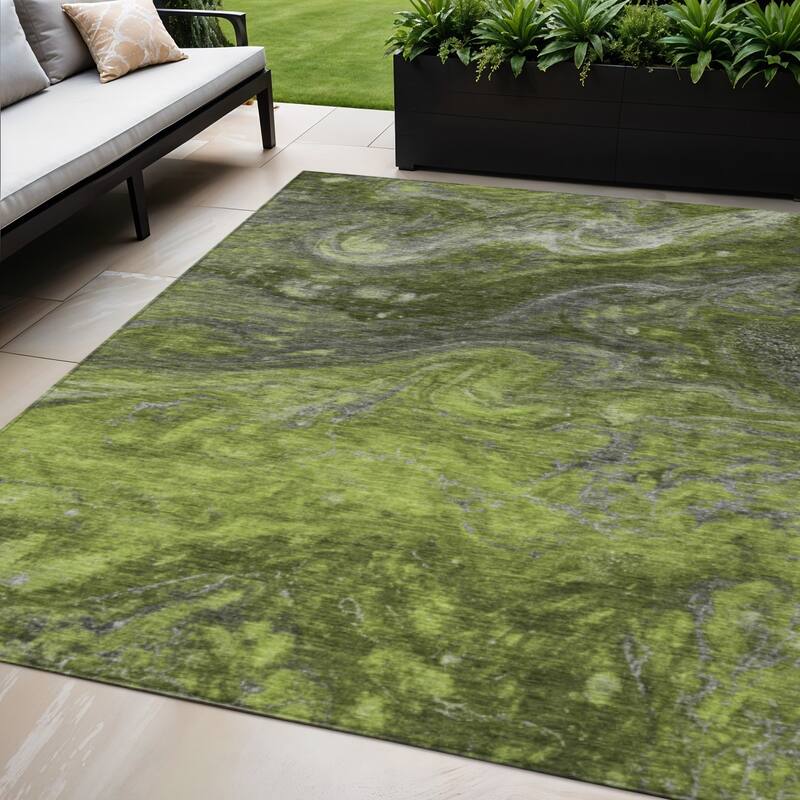 HomeRoots Abstract Transitional Rectangle Outdoor Rug - 5' X 8'