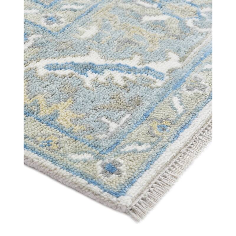 Overton Handmade Traditional Floral Area Rug