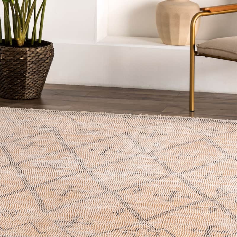 Nuloom Chantal Tribal Hand Woven Trellis Area Rug