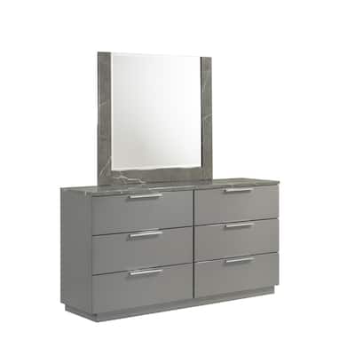 Elara Dresser