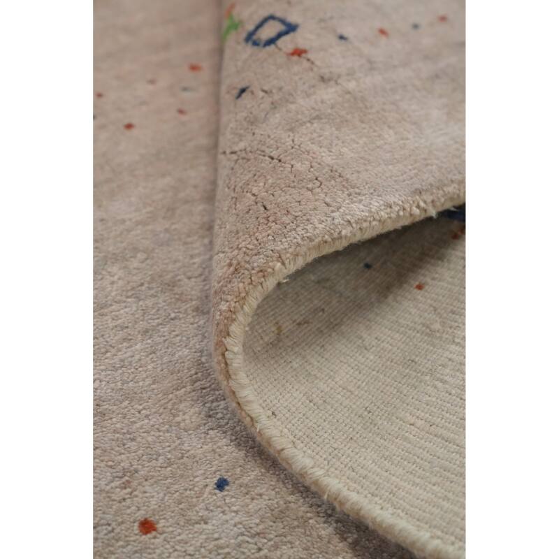 Hand Knotted Oriental 100% Wool Carpet Tribal Animal Pictorial Beige & Ivories Gabbeh Area Rug - 4' 11'' X 3' 0''