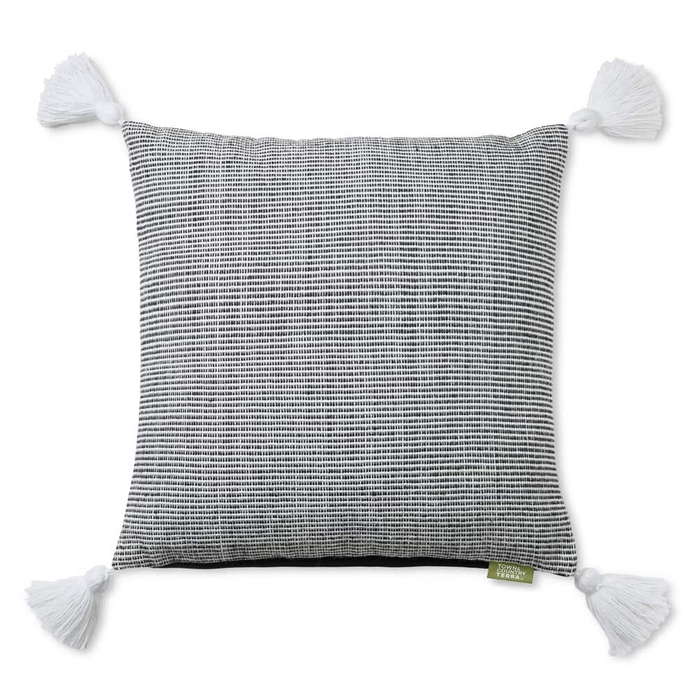 TOWN & COUNTRY TERRA Alara Ribbed Texture Indoor Outdoor Decorative Pillow