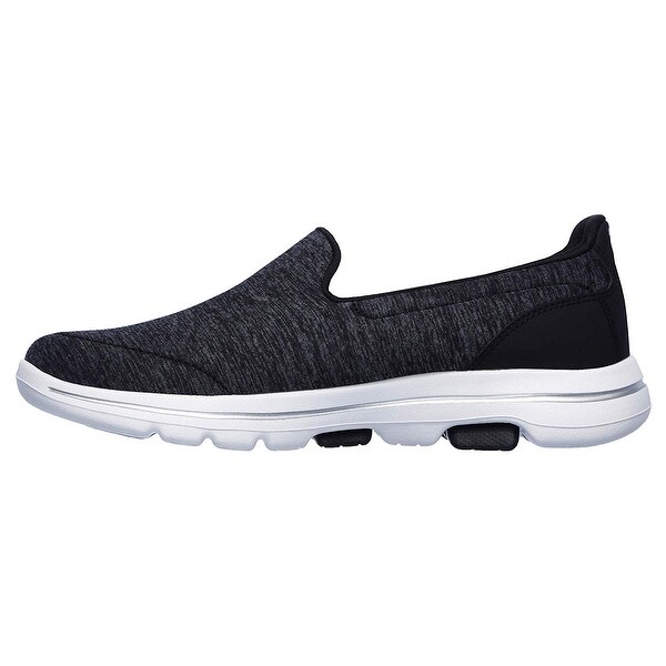 15903 skechers