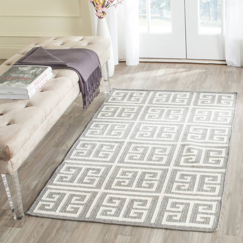 SAFAVIEH Handmade Flatweave Dhurries Oliga Modern Wool Rug - 3' x 5' - Grey/Ivory