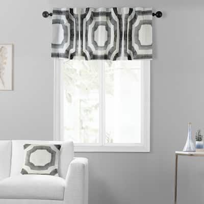 Exclusive Fabrics Mecca Printed Cotton Window Valance - 50 X 19