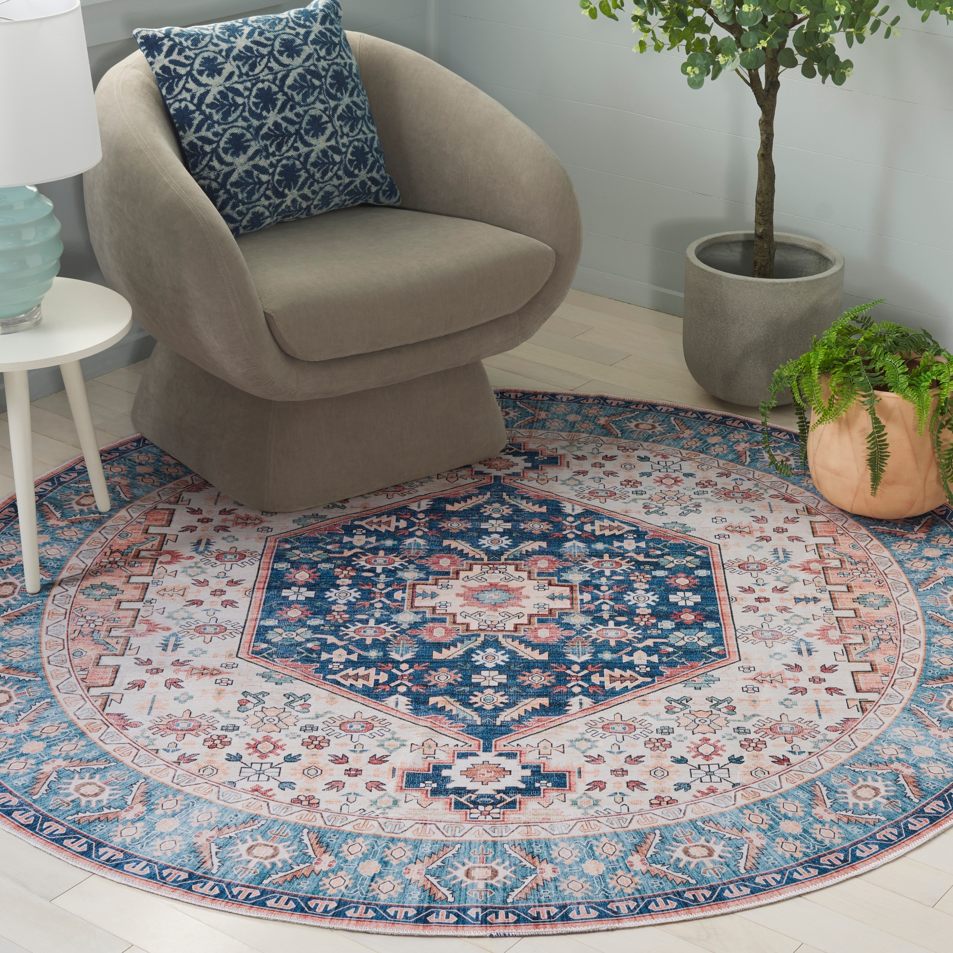SAFAVIEH Arizona Lieske Machine Washable Slip Resistant Rug