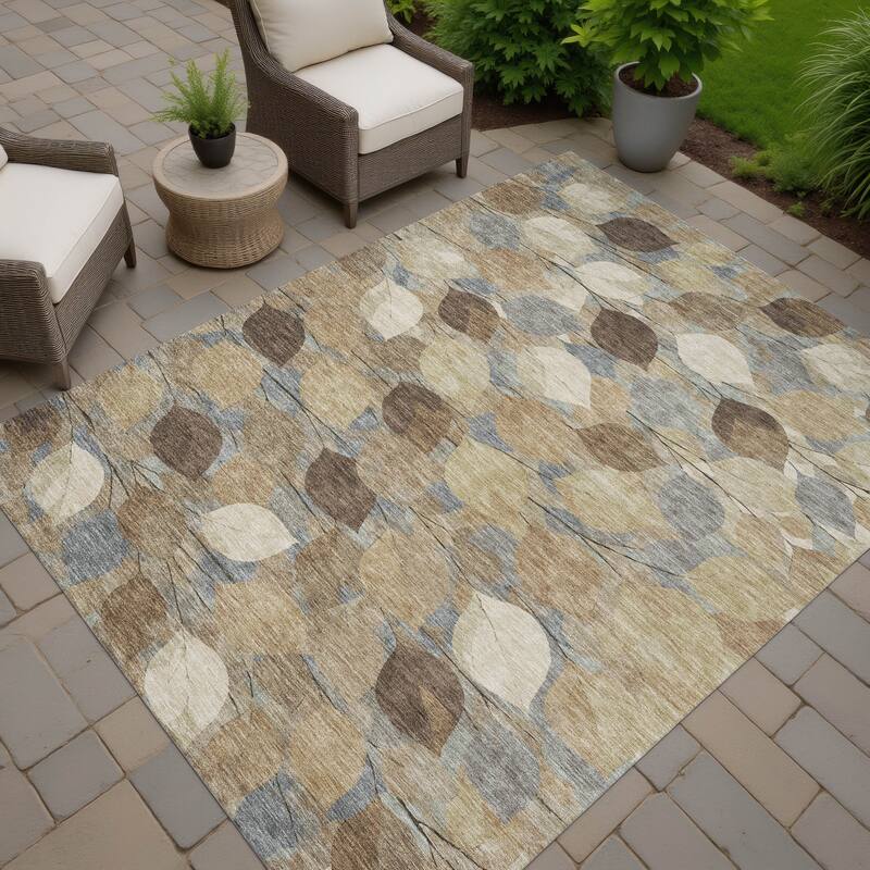 Machine Washable Indoor/ Outdoor Floral Mila Chantille Rug