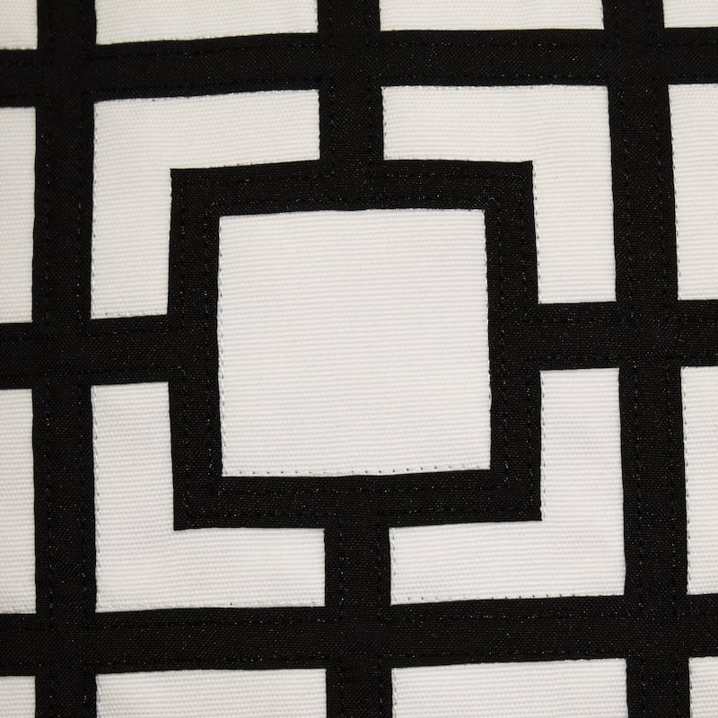 Edie At Home Modern Links Applique Indoor & Outdoor Decorative Throw Pillow, Black