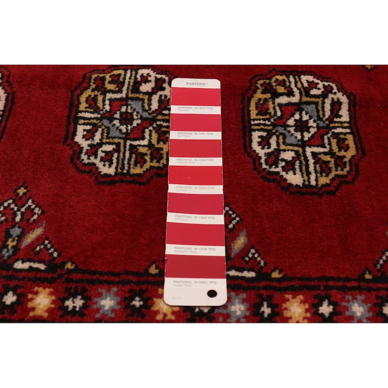 ECARPETGALLERY Hand-knotted Peshawar Bokhara Red Wool Rug - 6'9 x 10'2