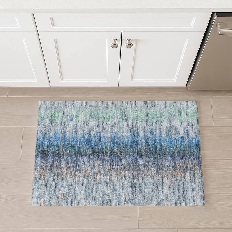 Machine Washable Indoor/ Outdoor Contemporary Ombre Chantille Rug