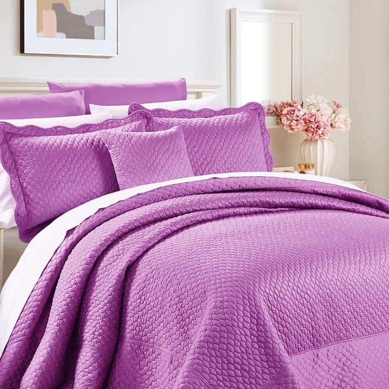 BNF Home Oversized Matte Satin 4-piece Bedspread Set