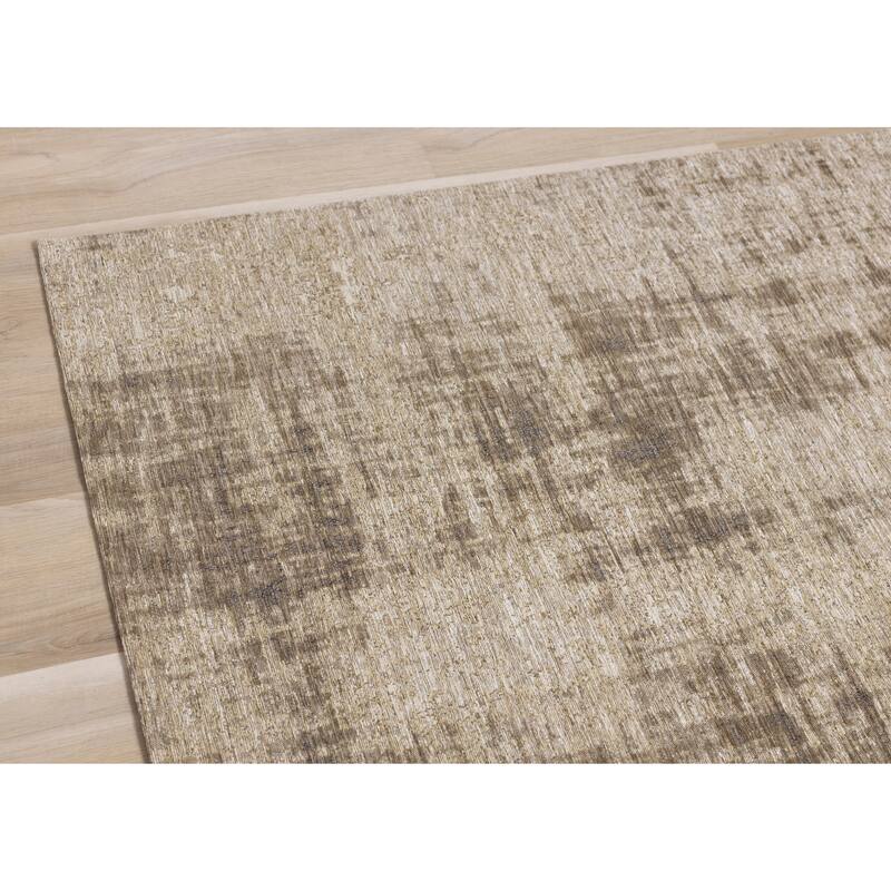 Kylie Collection - Cream/ Beige Distressed Rug - 5'1" x 7'7"