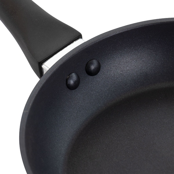 Oster Kono 8 inch Aluminum Nonstick Frying Pan in Black with Bakelite Handles