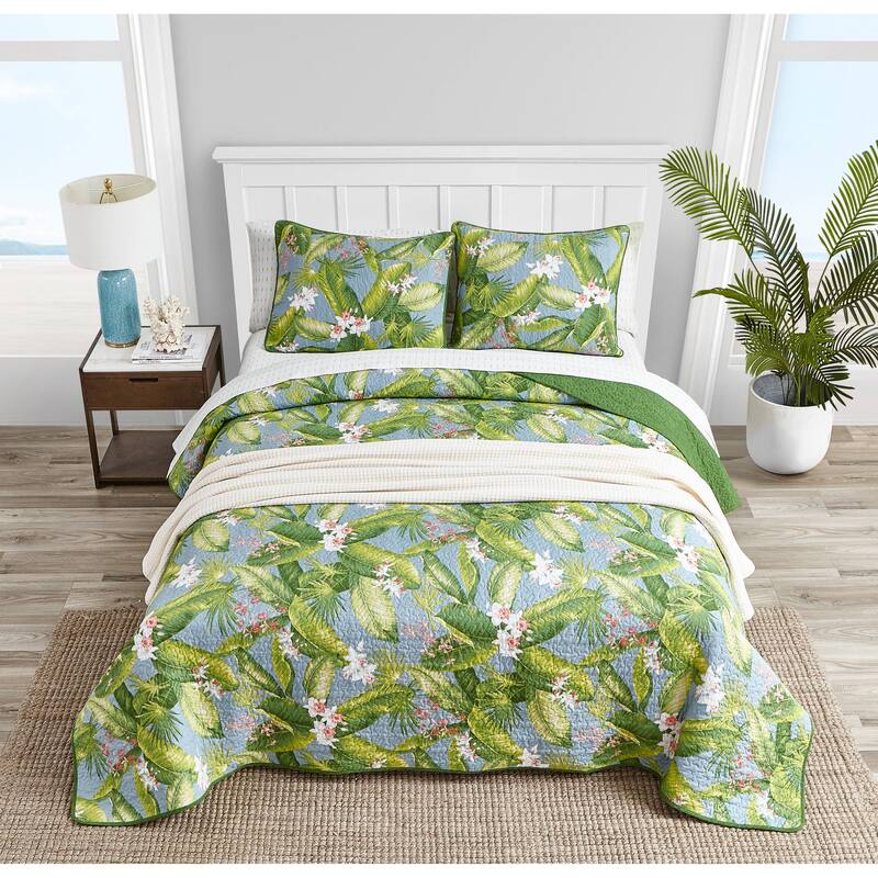 Tommy Bahama Aregada Dock Tropical Foliage Soft Textured Quilt (Blue, 3 Piece Set)