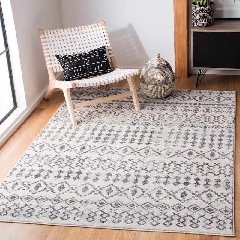 SAFAVIEH Tulum Astra Boho Moroccan Distressed Rug - Ivory/Grey - 5' 3" x 7' 6"