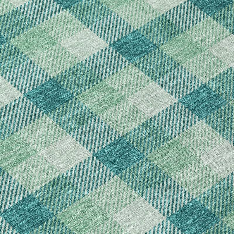 Machine Washable Indoor/ Outdoor Plaid Chantille Rug