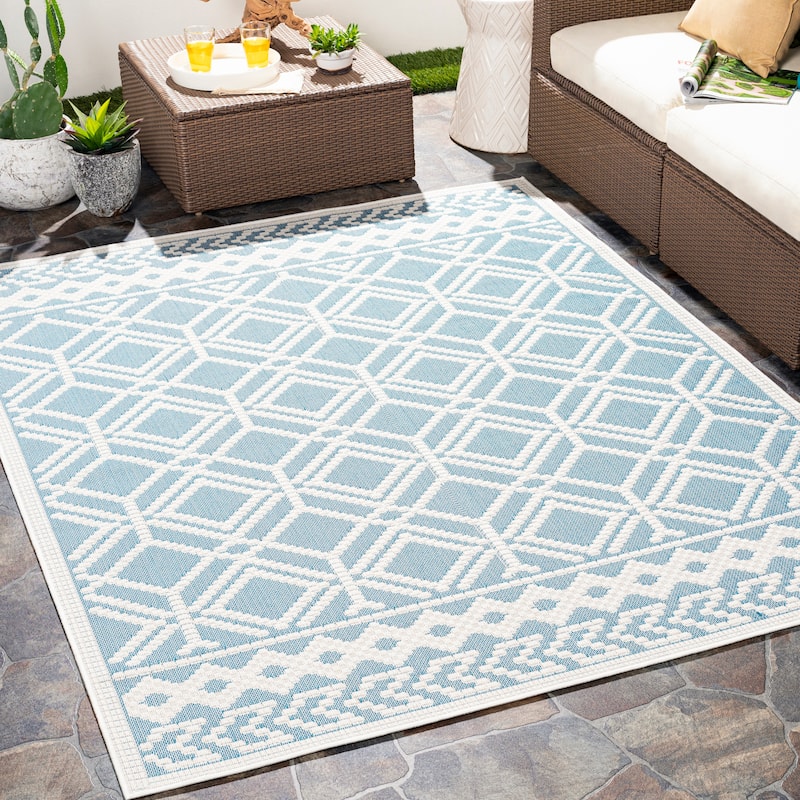 Margeaux Indoor/ Outdoor Nordic Diamond Area Rug - 6'7" x 9' - Sky Blue