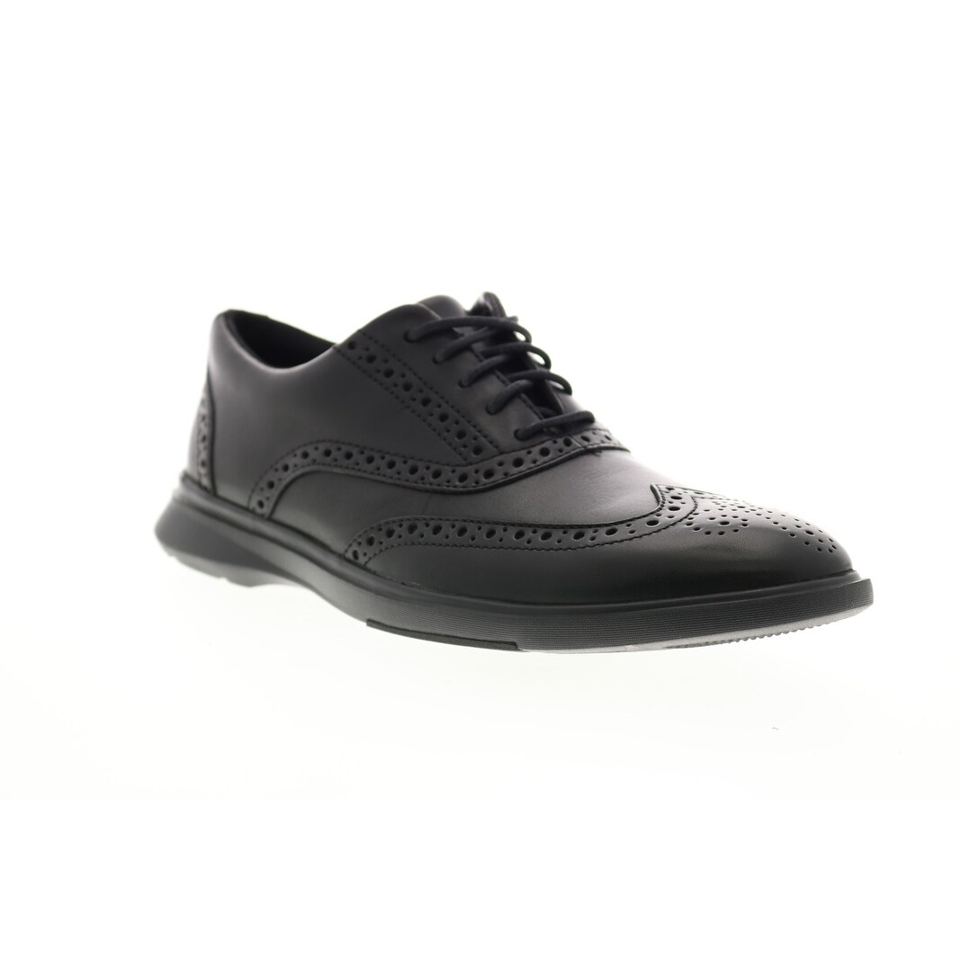 clarks wingtip oxford