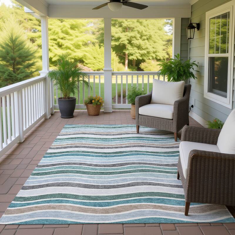 Machine Washable Indoor/ Outdoor Contemporary Stripe Chantille Rug