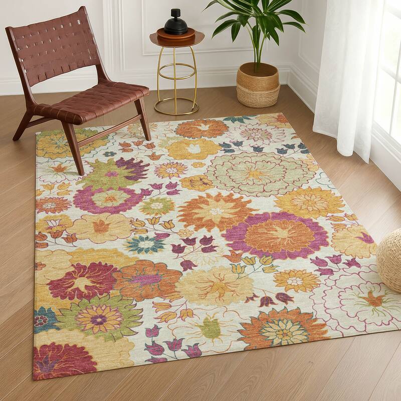 Machine Washable Indoor/ Outdoor Modern Floral Chantille Rug