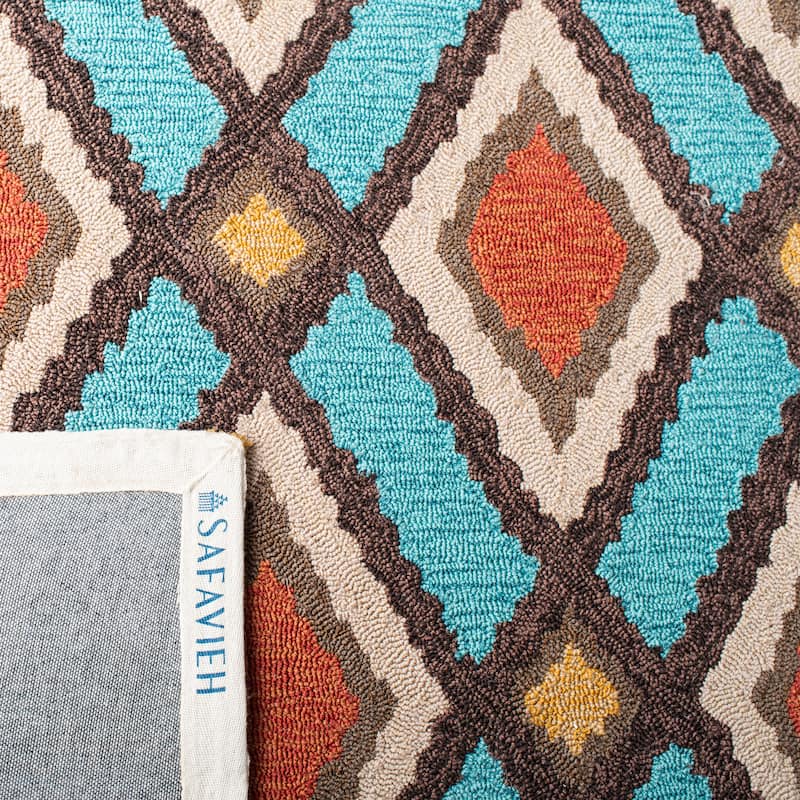 SAFAVIEH Handmade Four Seasons Malwine Floral Rug