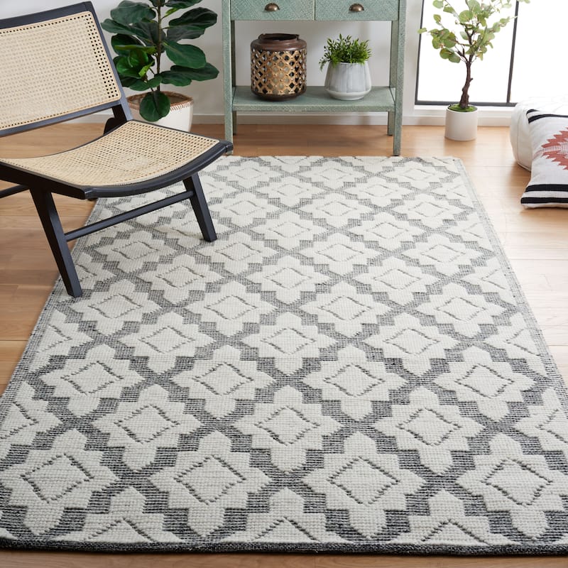SAFAVIEH Handmade Vermont Llinos Wool Rug