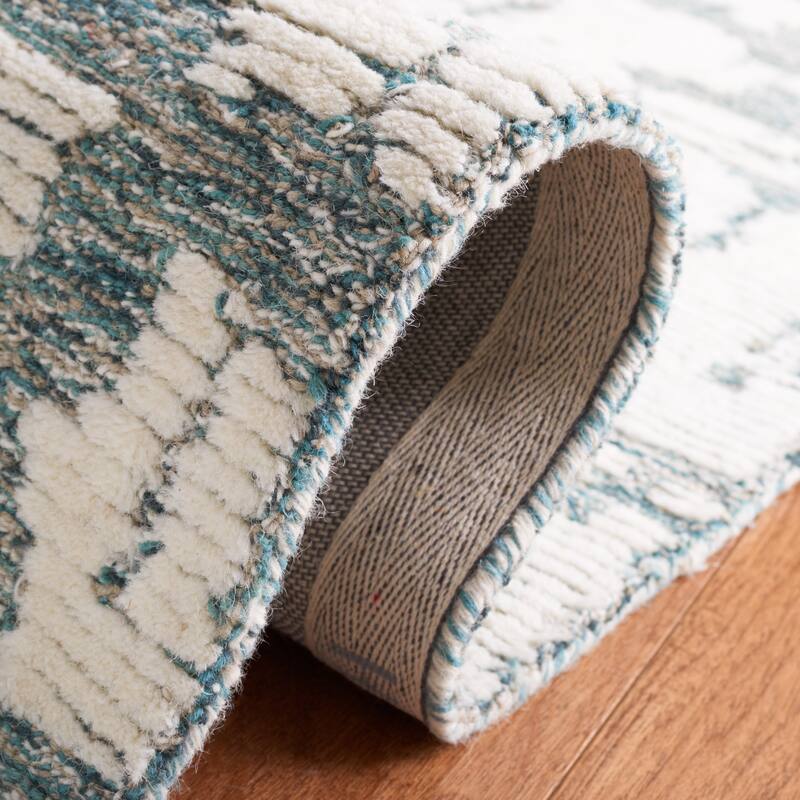 Martha Stewart by SAFAVIEH, Handmade Siun Abstract Wool Rug