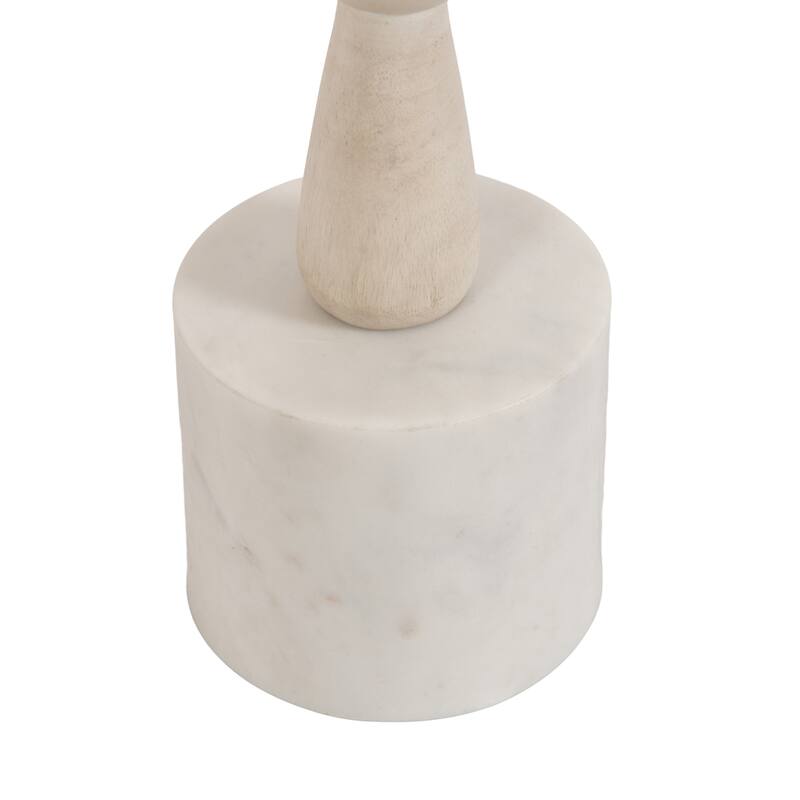 Kate and Laurel Avenal Drink Table