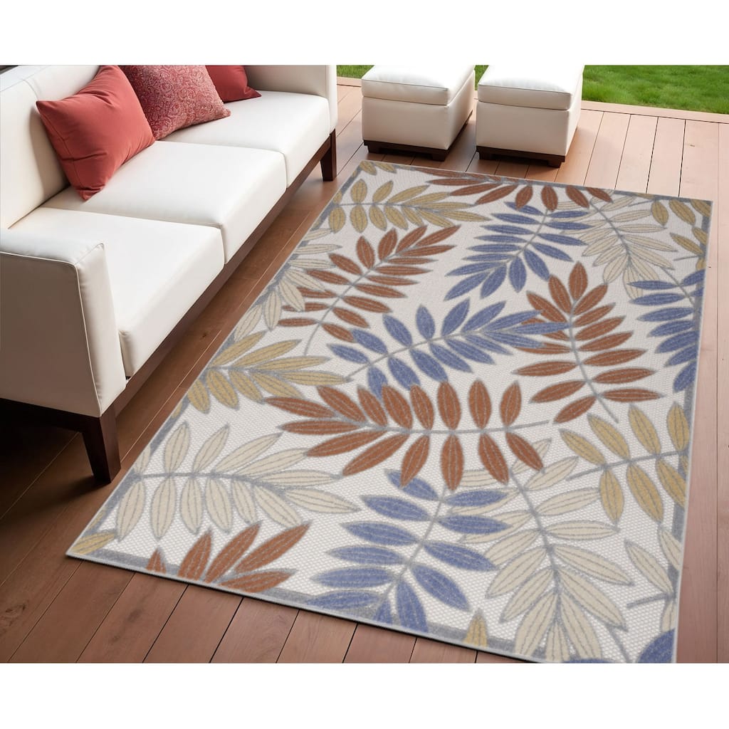 HomeRoots Contemporary Rectangle Outdoor Rug - 4' X 6'