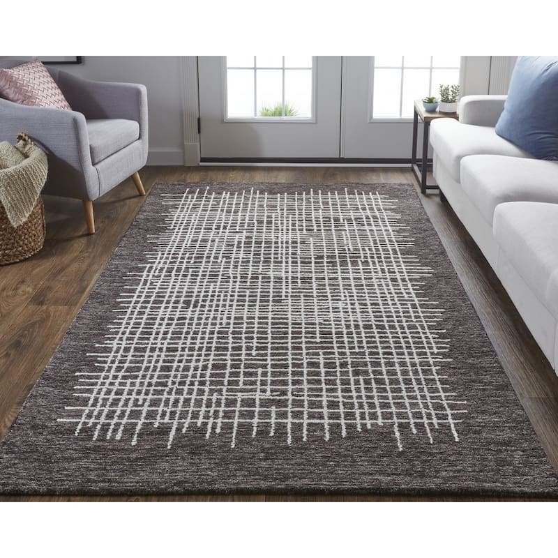 Wixo Stain Resistant Area Rug By HomeRoots - 5' x 8'