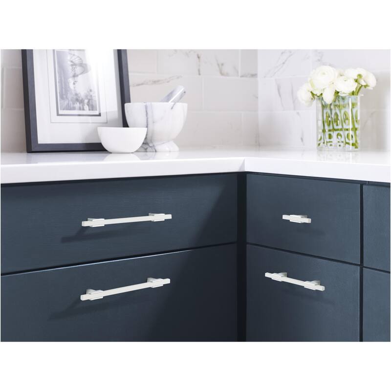 Amerock Urbanite 3-3/4 Inch Center to Center Bar Cabinet Pull