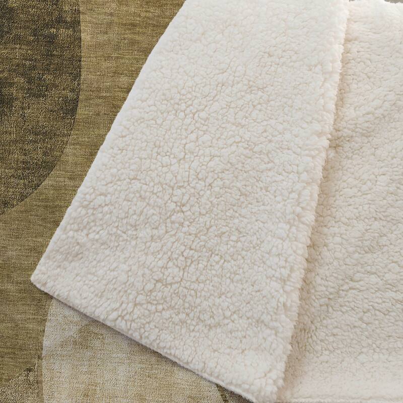 Premium Machine Washable Contemporary Deco Sherpa Throw Blanket