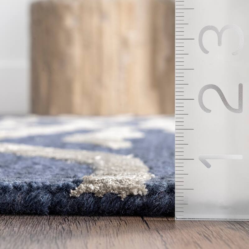 Nuloom Hand Tufted Plush Zebra Area Rug