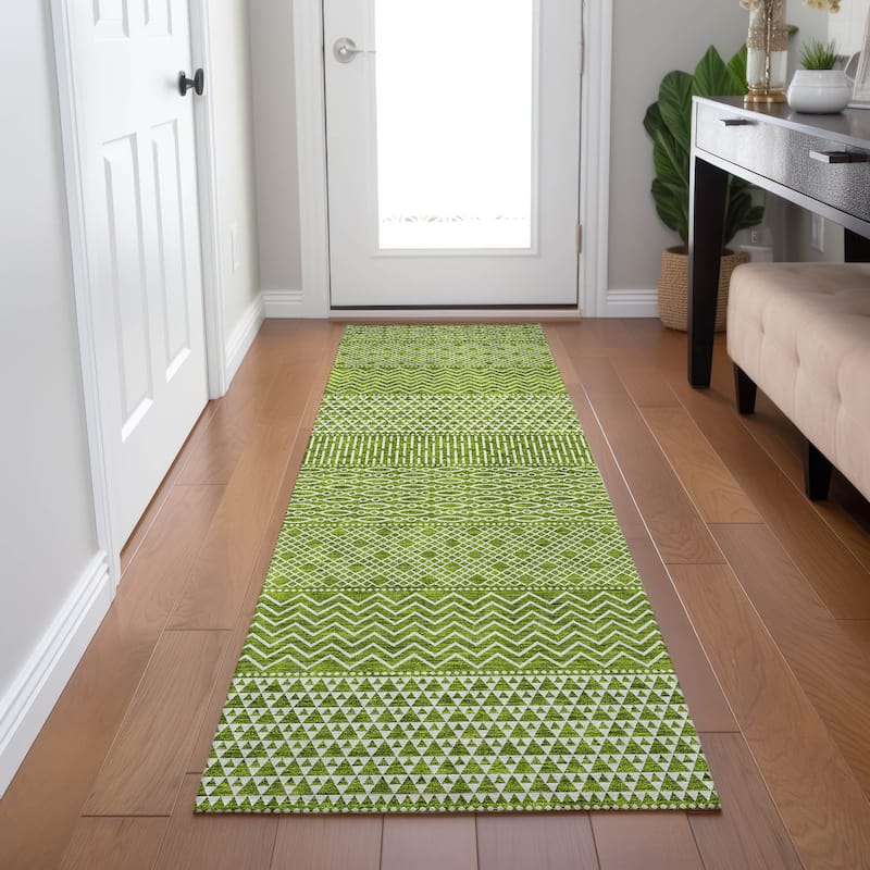 Machine Washable Indoor/ Outdoor Modern Stripes Chantille Rug
