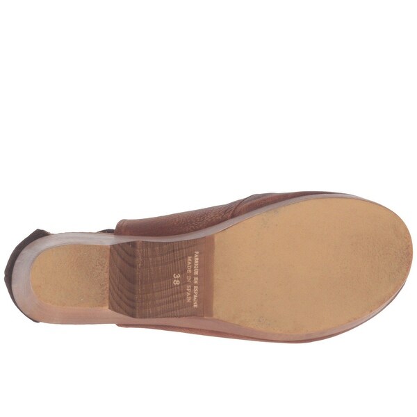 amber orchard clog black