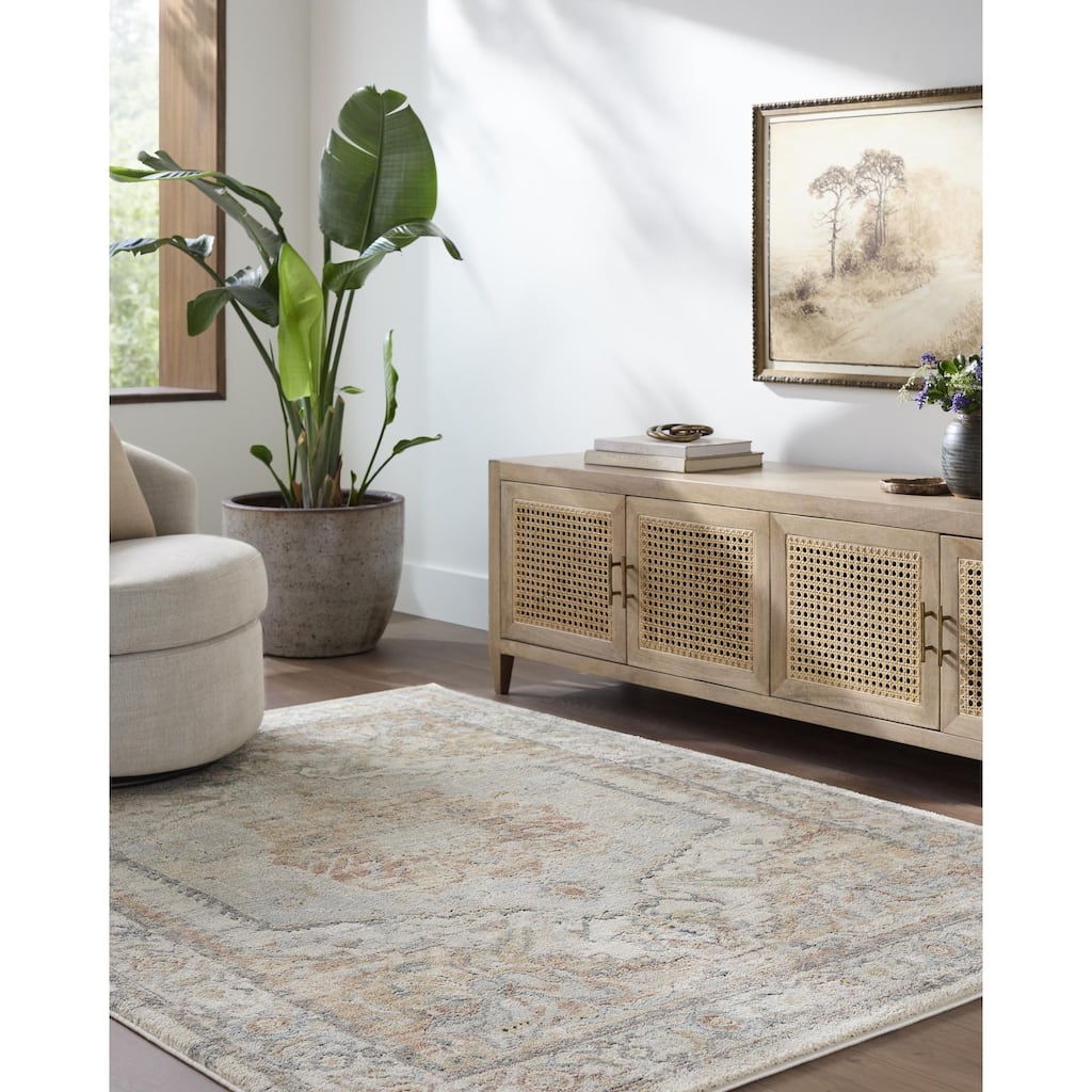 Livabliss Avellino Traditional Area Rug