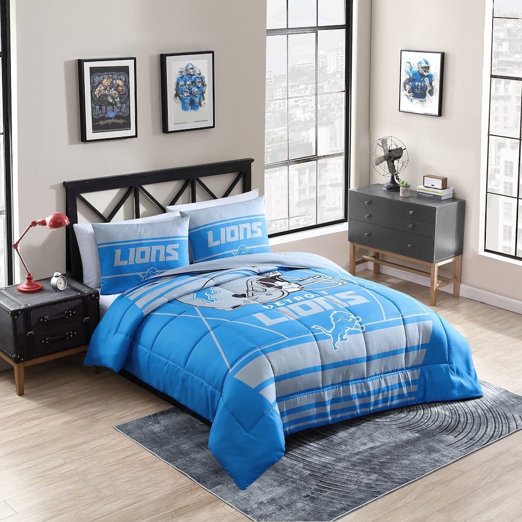 Detroit Lions NFL Licensed "Crosser" Comforter & Sham Set