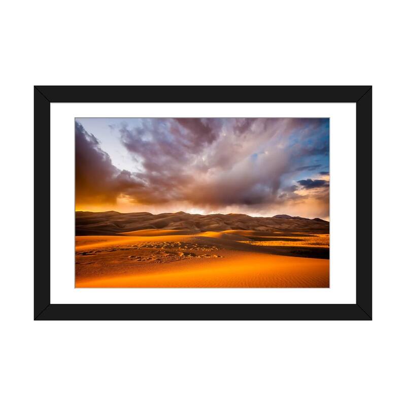 iCanvas "Expanding Motion" by Dan Ballard - Black - 24x32x1