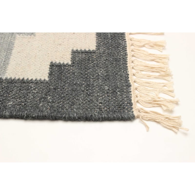 ECARPETGALLERY Flat-Weave Ankara FW Light Grey Wool Kilim - 5'3 x 7'7