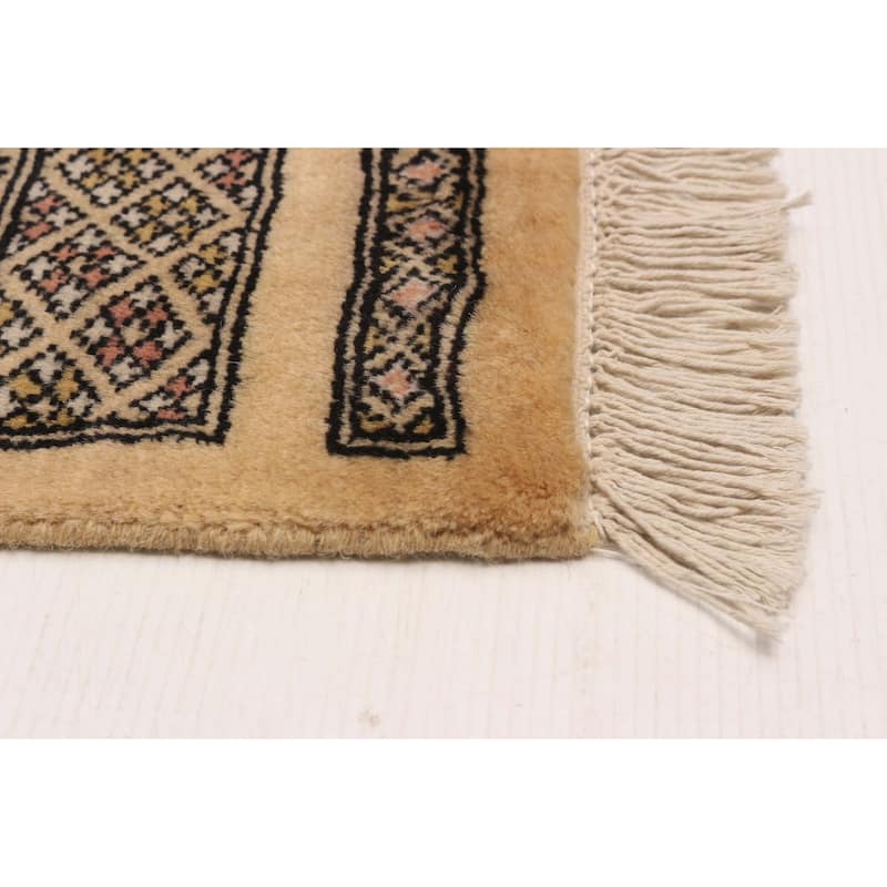 ECARPETGALLERY Hand-knotted Finest Peshawar Bokhara Ivory Wool Rug - 8'1 x 10'2
