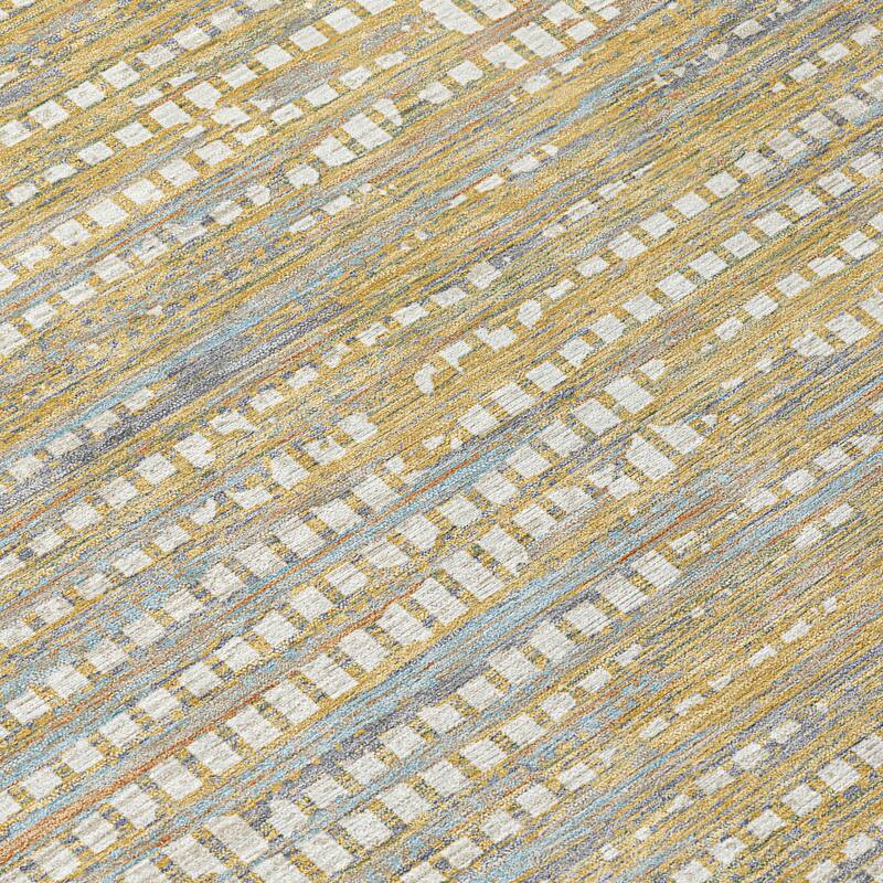 Machine Washable Indoor/ Outdoor Casual Keystone Chantille Rug