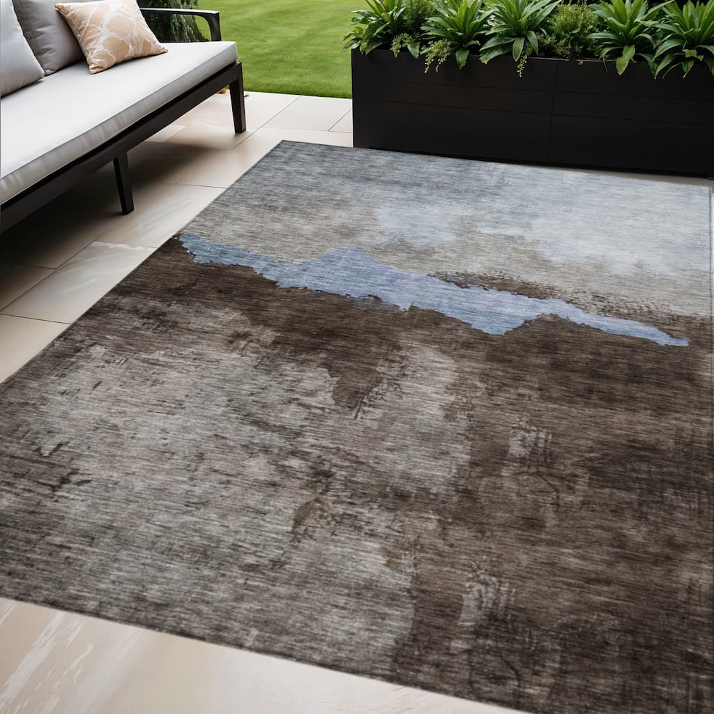 HomeRoots Abstract Transitional Rectangle Outdoor Rug