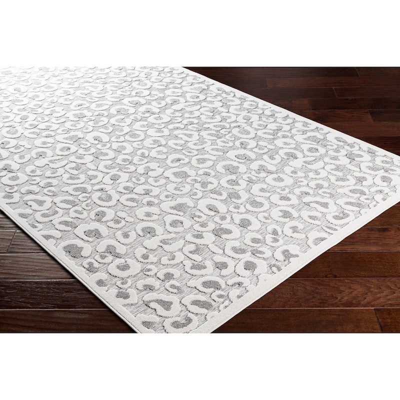 Artistic Weavers Benni Indoor/ Outdoor Leopard Print Area Rug