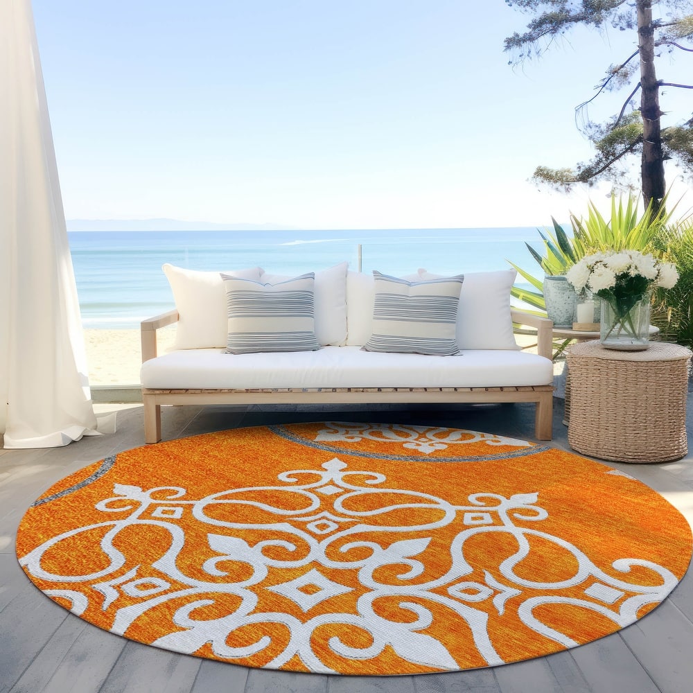 Machine Washable Indoor/ Outdoor Chantille Bold Medallions Rug